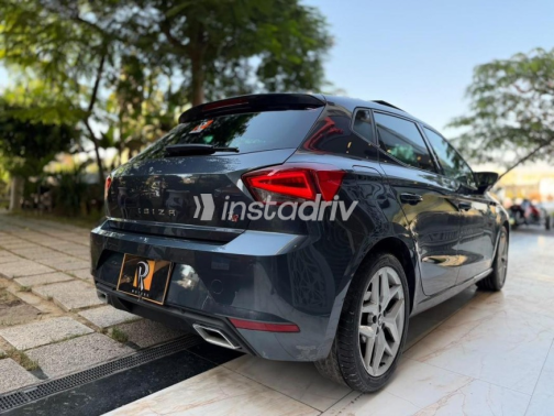 Seat Ibiza 2020 Gray Automatic Used for Sale in Ismailia - 5