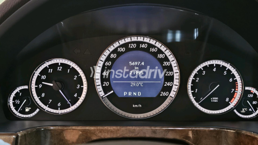 Mercedes E 250 2012 Black Automatic Used for Sale in Greater Cairo ( Cairo + Giza) - 8