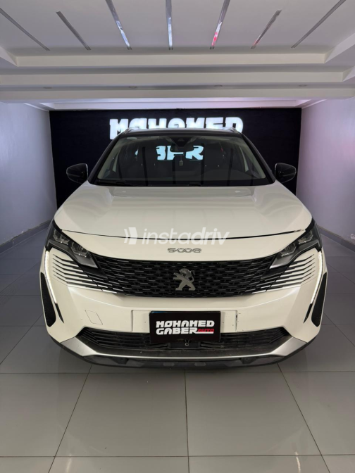 Peugeot 5008 2021 White Automatic Used for Sale in Greater Cairo ( Cairo + Giza) - 1