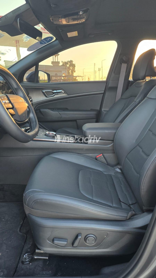 Kia Sportage 2025 Black Automatic Used for Sale in Greater Cairo ( Cairo + Giza) - 9