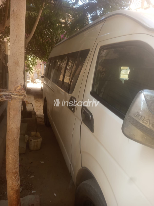 Toyota Hiace 2013 White Manual Used for Sale in Greater Cairo ( Cairo + Giza) - 1