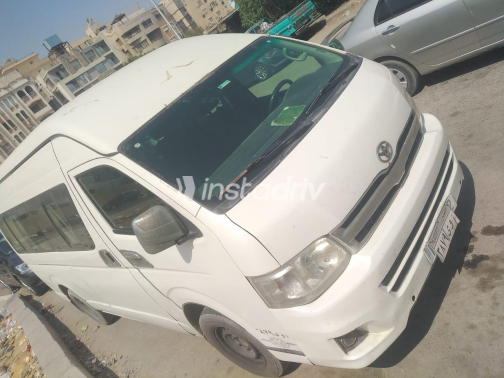 Toyota Hiace 2013 White Manual Used for Sale in Greater Cairo ( Cairo + Giza) - 7