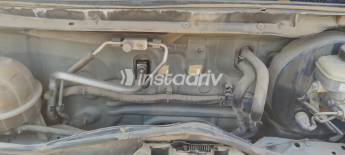 Toyota Hiace 2013 White Manual Used for Sale in Greater Cairo ( Cairo + Giza) - 8