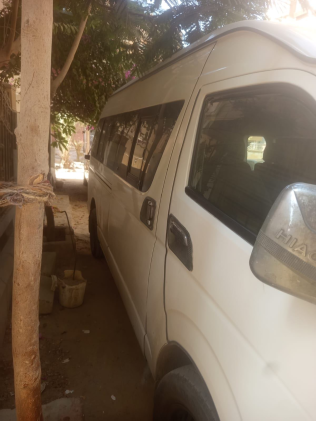 Toyota Hiace 2013 White Manual Used for Sale in Greater Cairo ( Cairo + Giza)