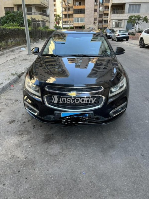 Chevrolet Cruze 2016 Black Automatic Used for Sale in Alexandria - 1