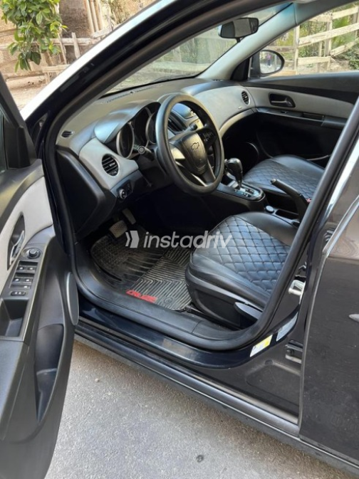 Chevrolet Cruze 2016 Black Automatic Used for Sale in Alexandria - 7