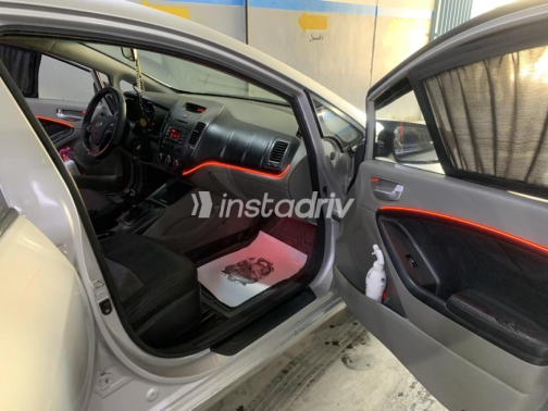 Kia Cerato 2015 Silver Automatic Used for Sale in Giza - 3