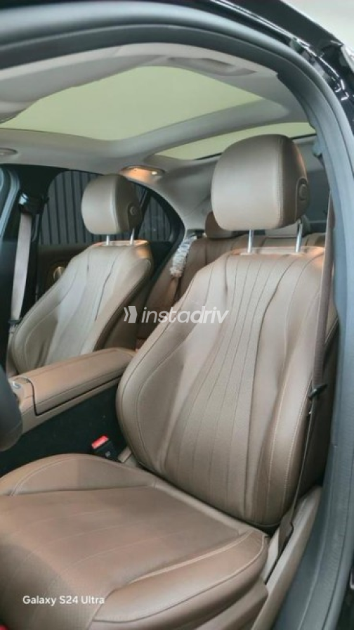 Mercedes E 200 2023 Black Automatic Used for Sale in Cairo - 6