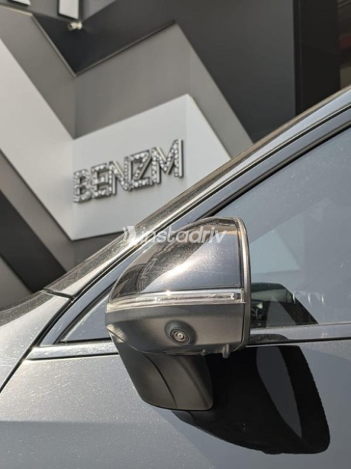 Mercedes GLC 200 2024 Black Automatic Used for Sale in Cairo - 2