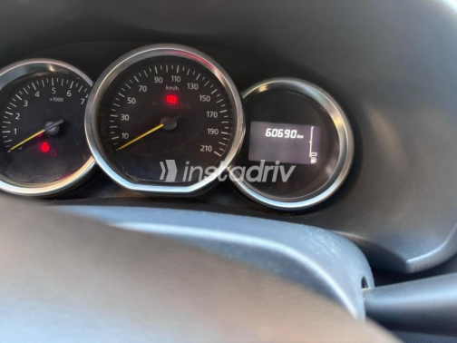 Renault Sandero Step Way 2019 Blue Automatic Used for Sale in El Haram - 3