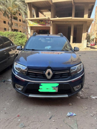 Renault Sandero Step Way 2019 Blue Automatic Used for Sale in El Haram