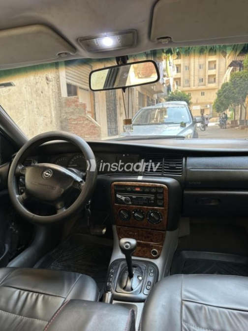 Opel Vectra 1996 Bronze Automatic Used for Sale in Cairo - 4