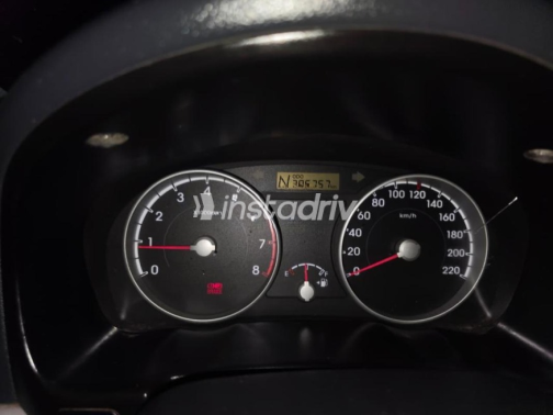 Hyundai Accent 2011 Gray Automatic Used for Sale in Banha - 3