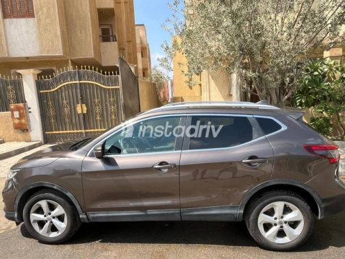 Nissan Qashqai 2019 Bronze Automatic Used for Sale in Obour City - 7