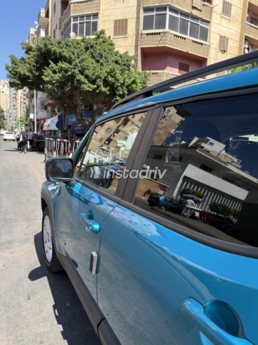 Jeep Renegade 2021 Blue Automatic Used for Sale in Alexandria - 2