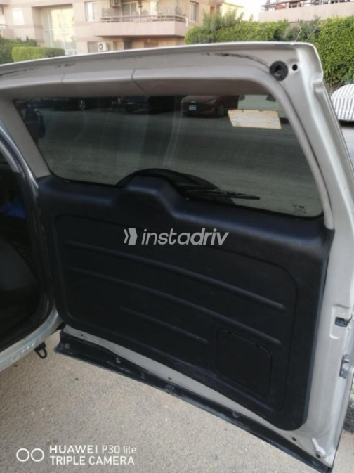 Chery Tiggo 3 2017 Silver Automatic Used for Sale in Greater Cairo ( Cairo + Giza) - 4