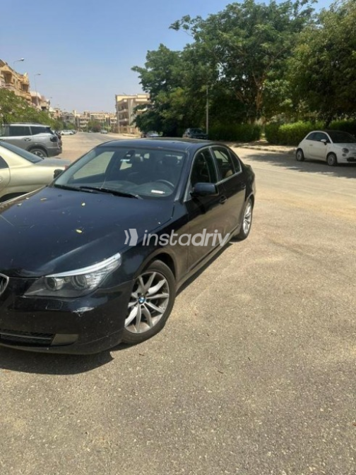 BMW 525 2010 Dark Blue Automatic Used for Sale in Cairo - 6