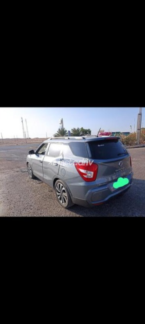 Ssang Yong Tivoli XLV 2022 Dark Gray Automatic Used for Sale in Ain Shams - 1