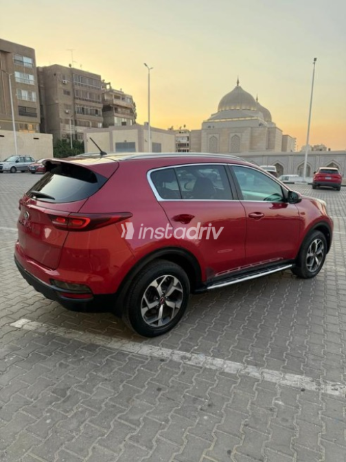 كيا سبورتاج 2019 أحمر أوتوماتيك مستعملة للبيع في مصر الجديدة - 4