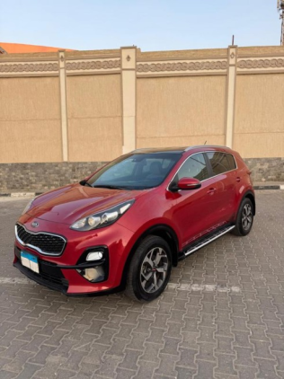 كيا سبورتاج 2019 أحمر أوتوماتيك مستعملة للبيع في مصر الجديدة