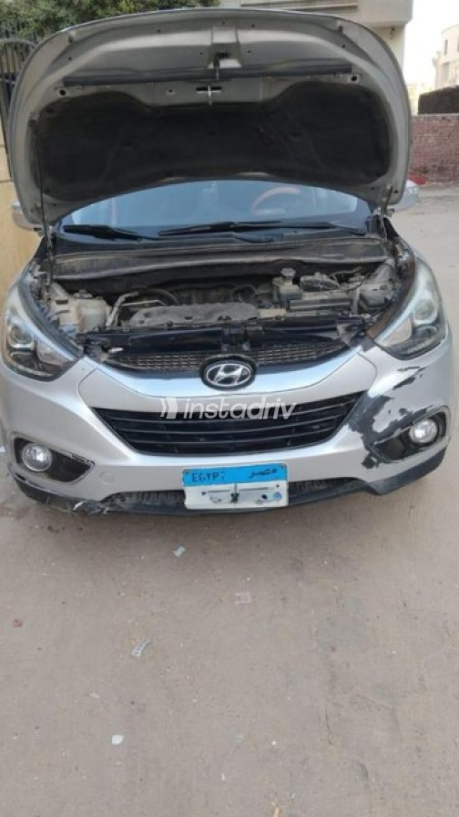 Hyundai IX 35 2015 Silver Automatic Used for Sale in Obour City - 4