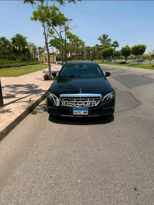 مرسيدس E 200 2020 أسود أوتوماتيك مستعملة للبيع في القاهرة الكبرى ( القاهرة - الجيزة) - 10