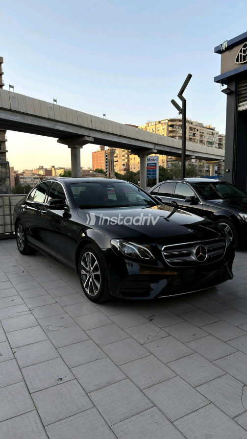 مرسيدس E 350 2018 أسود أوتوماتيك مستعملة للبيع في القاهرة الكبرى ( القاهرة - الجيزة) - 7