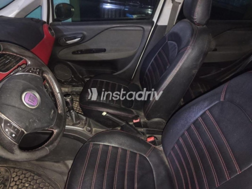 Fiat Punto evo 2013 White Automatic Used for Sale in Alexandria - 6