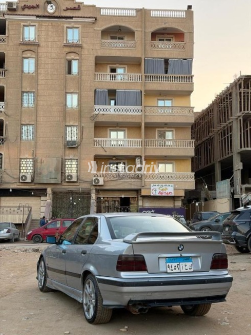 بي ام دبليو 316 1998 فضي يدوي مستعملة للبيع في الجيزة - 4