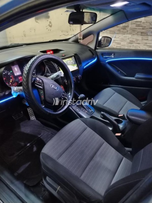 Kia K3 2014 Silver Automatic Used for Sale in Greater Cairo ( Cairo + Giza) - 2