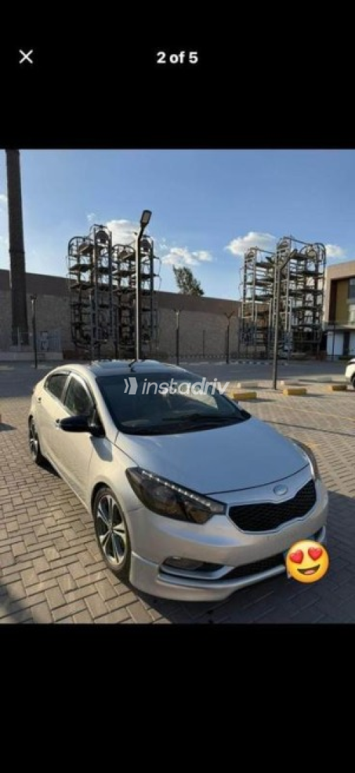 Kia K3 2014 Silver Automatic Used for Sale in Greater Cairo ( Cairo + Giza) - 3