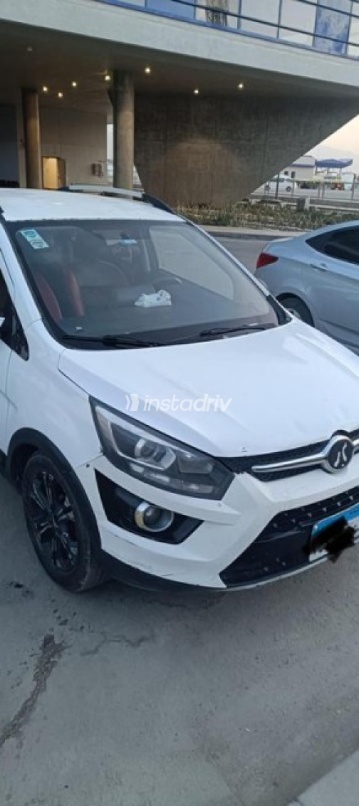 سينوفا X25 2017 أبيض أوتوماتيك مستعملة للبيع في الإسكندرية - 3
