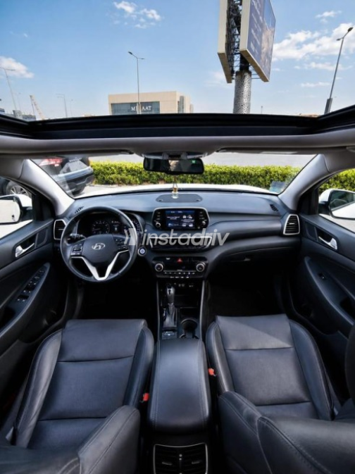 Hyundai Tucson GDI 2019 White Automatic Used for Sale in Sheikh Zayed City - 9