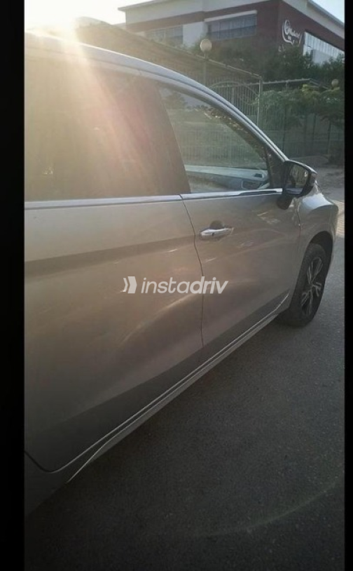 Mitsubishi Xpander 2022 Silver Automatic Used for Sale in 6 October - 4