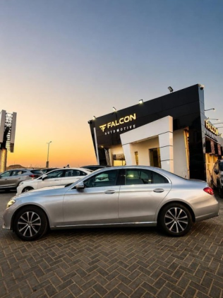 Mercedes E 200 2021 Silver Automatic Used for Sale in 6 October