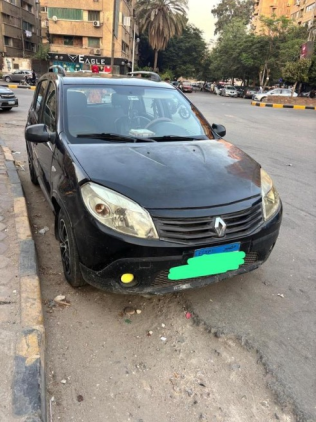 Renault Sandero 2014 Black Manual Used for Sale in Mohandessin
