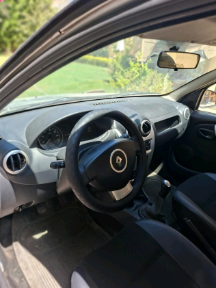 Renault Sandero Step Way 2014 Silver Manual Used for Sale in Greater Cairo ( Cairo + Giza)