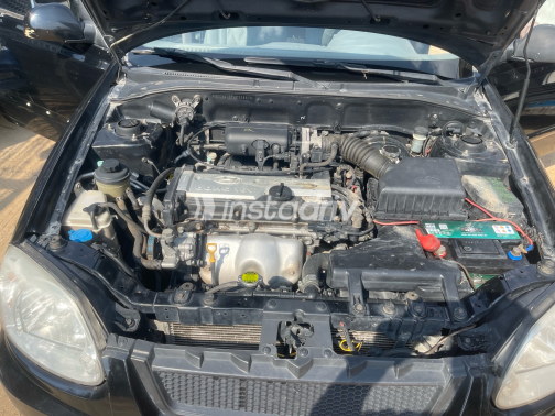Hyundai Verna 2017 Black Manual Used for Sale in Greater Cairo ( Cairo + Giza) - 10
