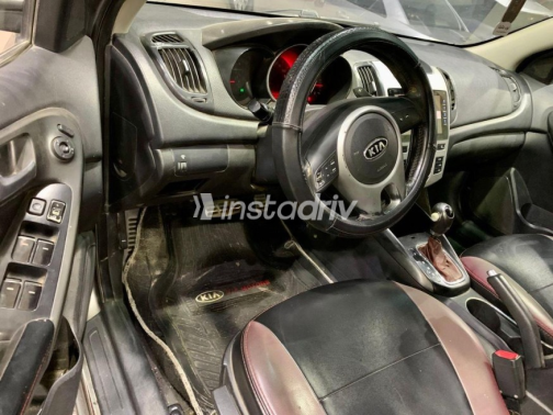 Kia Cerato 2010 Gray Automatic Used for Sale in Nasr city - 8