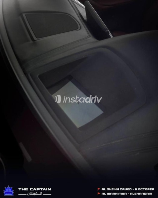 BMW X6 2019 Black Automatic Used for Sale in Sheikh Zayed City - 8