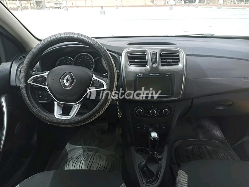 Renault Sandero Step Way 2021 Blue Automatic Used for Sale in Greater Cairo ( Cairo + Giza) - 3