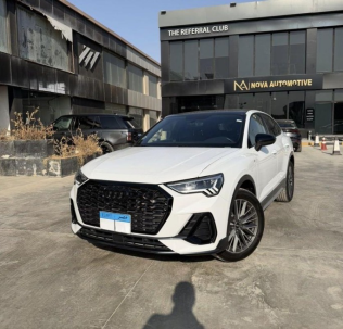 Audi Q3 2024 White Automatic Used for Sale in Cairo