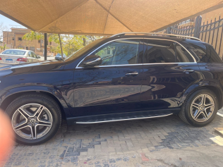 Mercedes GLE 450 2023 White Automatic Used for Sale in Greater Cairo ( Cairo + Giza)