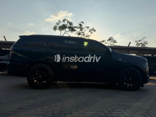 Cadillac Escalade 2026 Black Automatic Used for Sale in Greater Cairo ( Cairo + Giza) - 4