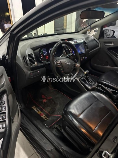 Kia K3 2018 Black Automatic Used for Sale in Greater Cairo ( Cairo + Giza) - 9