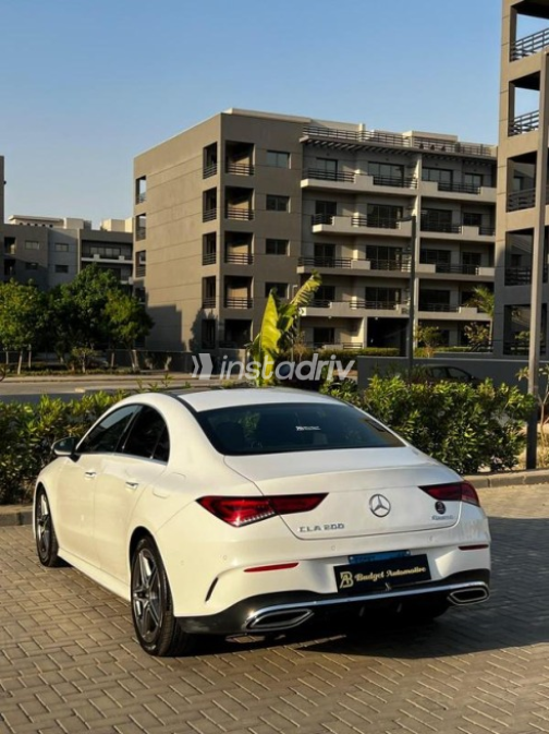 مرسيدس CLA 200 2023 أبيض أوتوماتيك مستعملة للبيع في القاهرة - 9