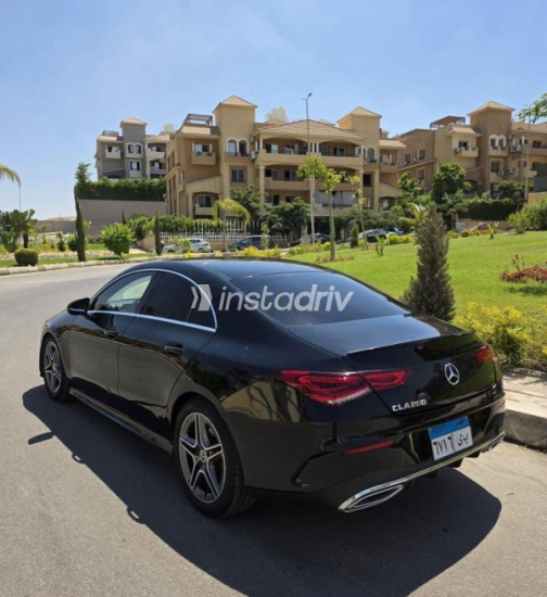 مرسيدس CLA Class 2020 أسود أوتوماتيك مستعملة للبيع في مدينة الشيخ زايد - 2