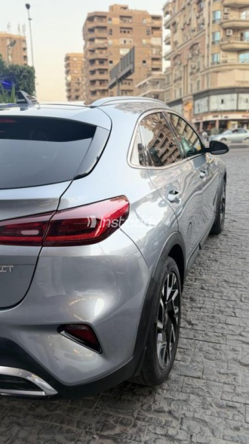 Kia Xceed 2024 Silver Automatic Used for Sale in Nasr city - 4