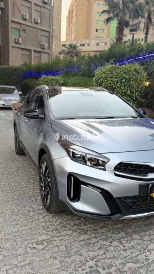 Kia Xceed 2024 Silver Automatic Used for Sale in Nasr city - 6