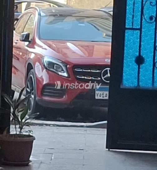 Mercedes GLA 200 2020 Red Automatic Used for Sale in Suez  - 1